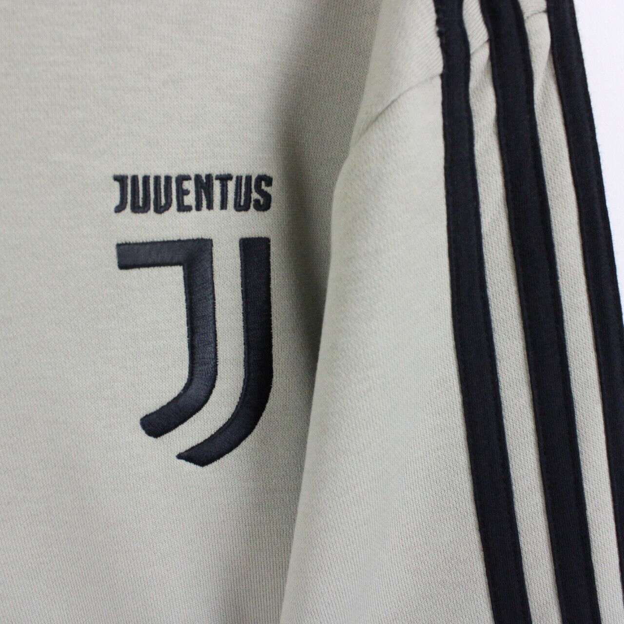 ADIDAS JUVENTUS FC Hoodie Beige | XL
