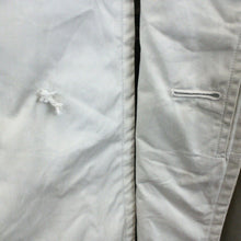 Load image into Gallery viewer, BURBERRYS 90s Trench Coat Beige | Large
