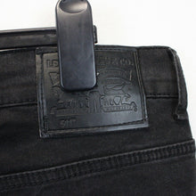 Load image into Gallery viewer, LEVIS 511 Jeans Black | W40 L34
