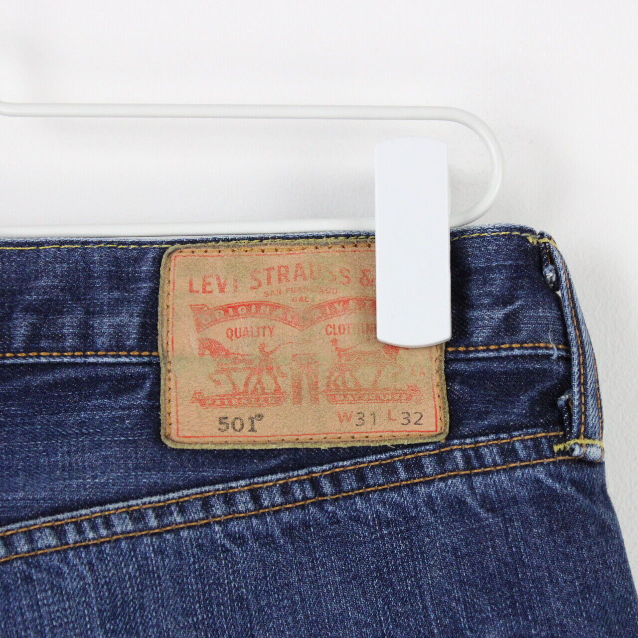 Mens LEVIS 501 Jeans Dark Blue | W31 L28
