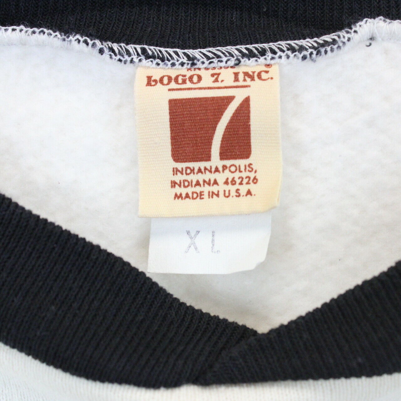 NFL LOGO 7 80s LA RAIDERS Sweatshirt | XL