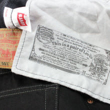 Load image into Gallery viewer, LEVIS 501 Jeans Black | W33 L32
