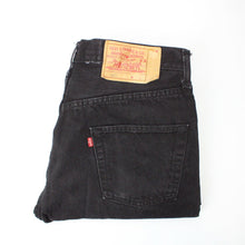 Load image into Gallery viewer, LEVIS 501 Jeans Black | W34 L28
