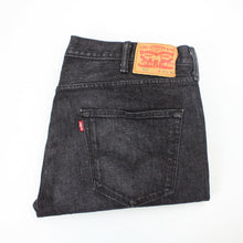 Load image into Gallery viewer, LEVIS 501 Jeans Black Charcoal | W42 L32
