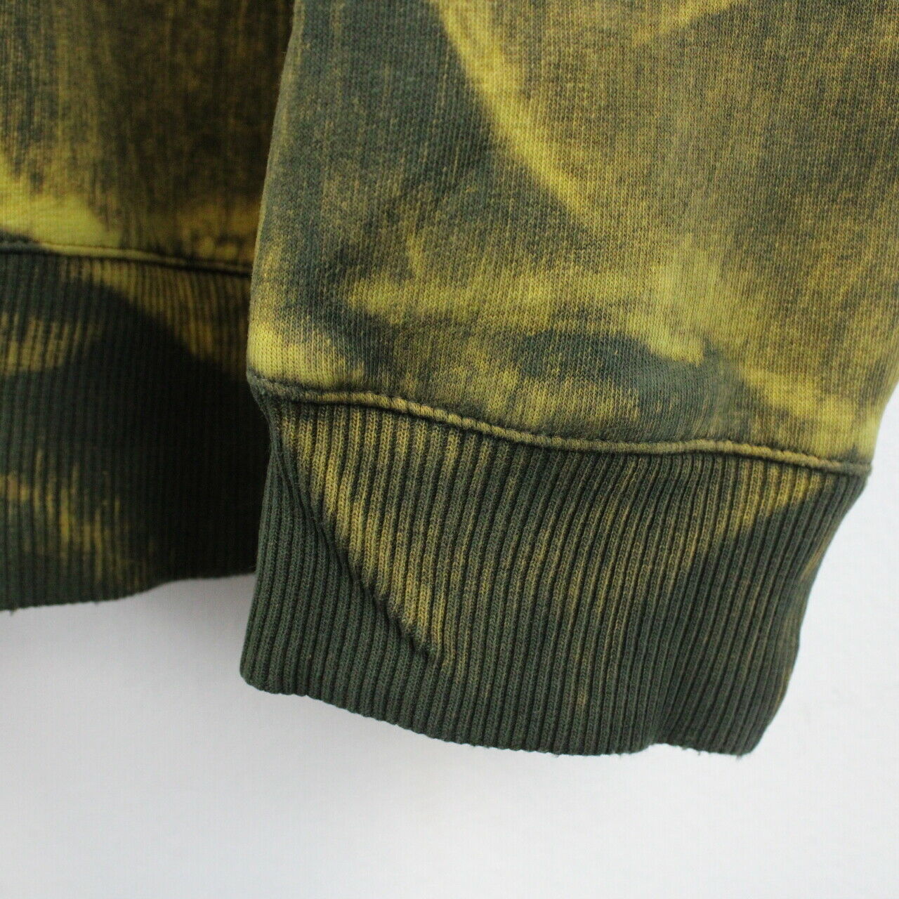 ADIDAS Sweatshirt Green | Medium