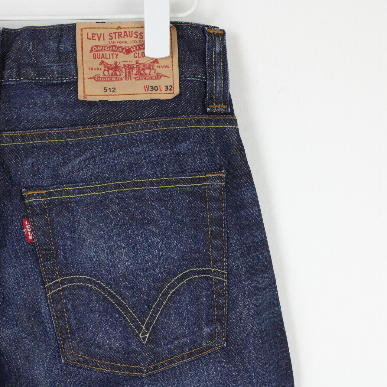 Mens LEVIS 512 Jeans Dark Blue W30 L30