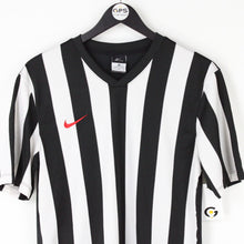 Load image into Gallery viewer, Mens NIKE 00s Referee T-Shirt White | Medium
