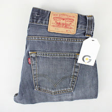 Load image into Gallery viewer, Mens LEVIS 512 Jeans Dark Blue | W32 L34
