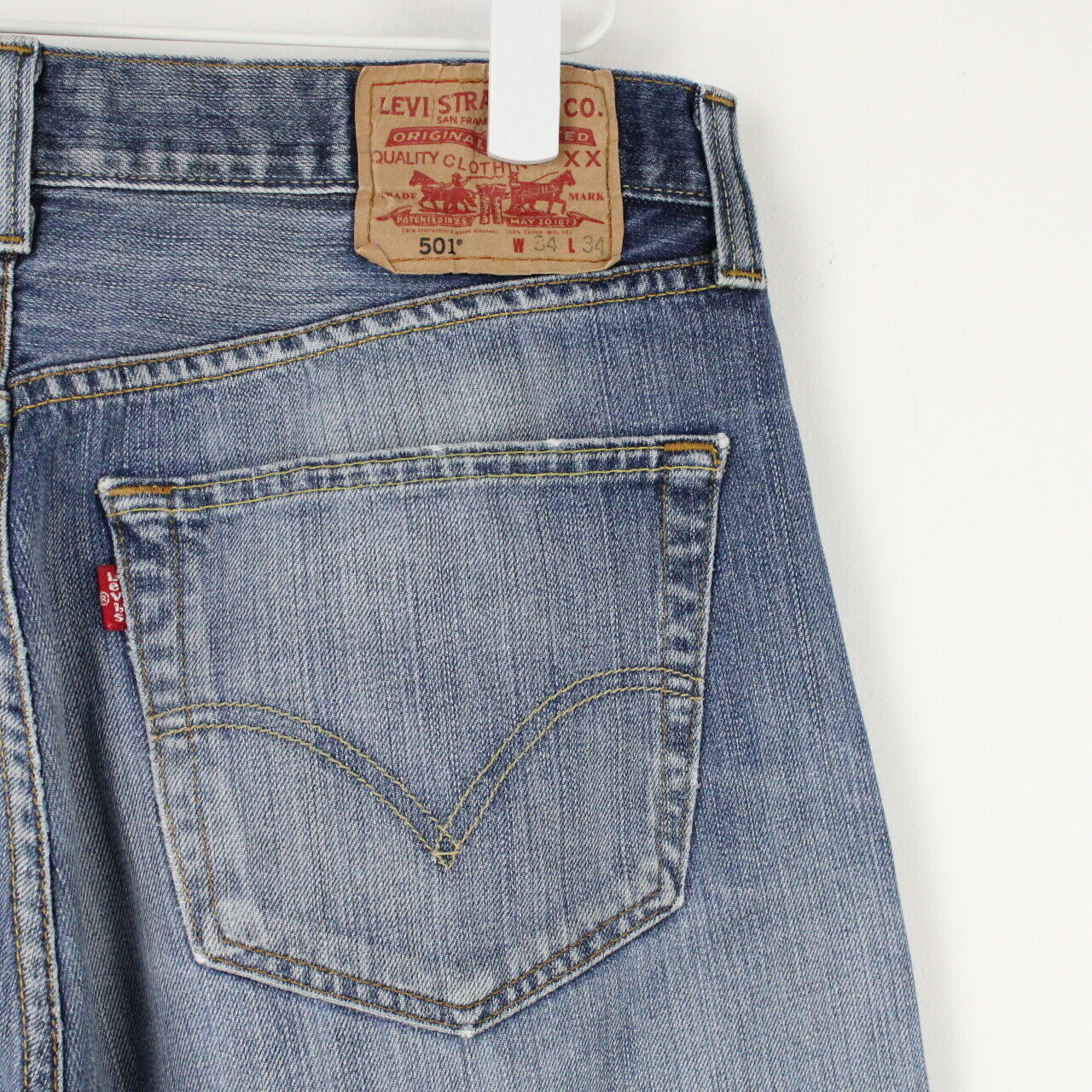 Mens LEVIS 501 Jeans Mid Blue | W34 L34