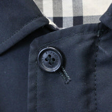 Load image into Gallery viewer, BURBERRY Harrington Jacket Black | XL
