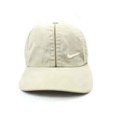 Load image into Gallery viewer, NIKE 90s Hat Beige | One Size
